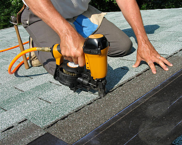Best Metal Roofing Contractor  in Lindsay, TX